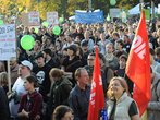 Demonstration Auf dem Bild sehen Sie ein eine Menschenmenge auf einer Demonstration